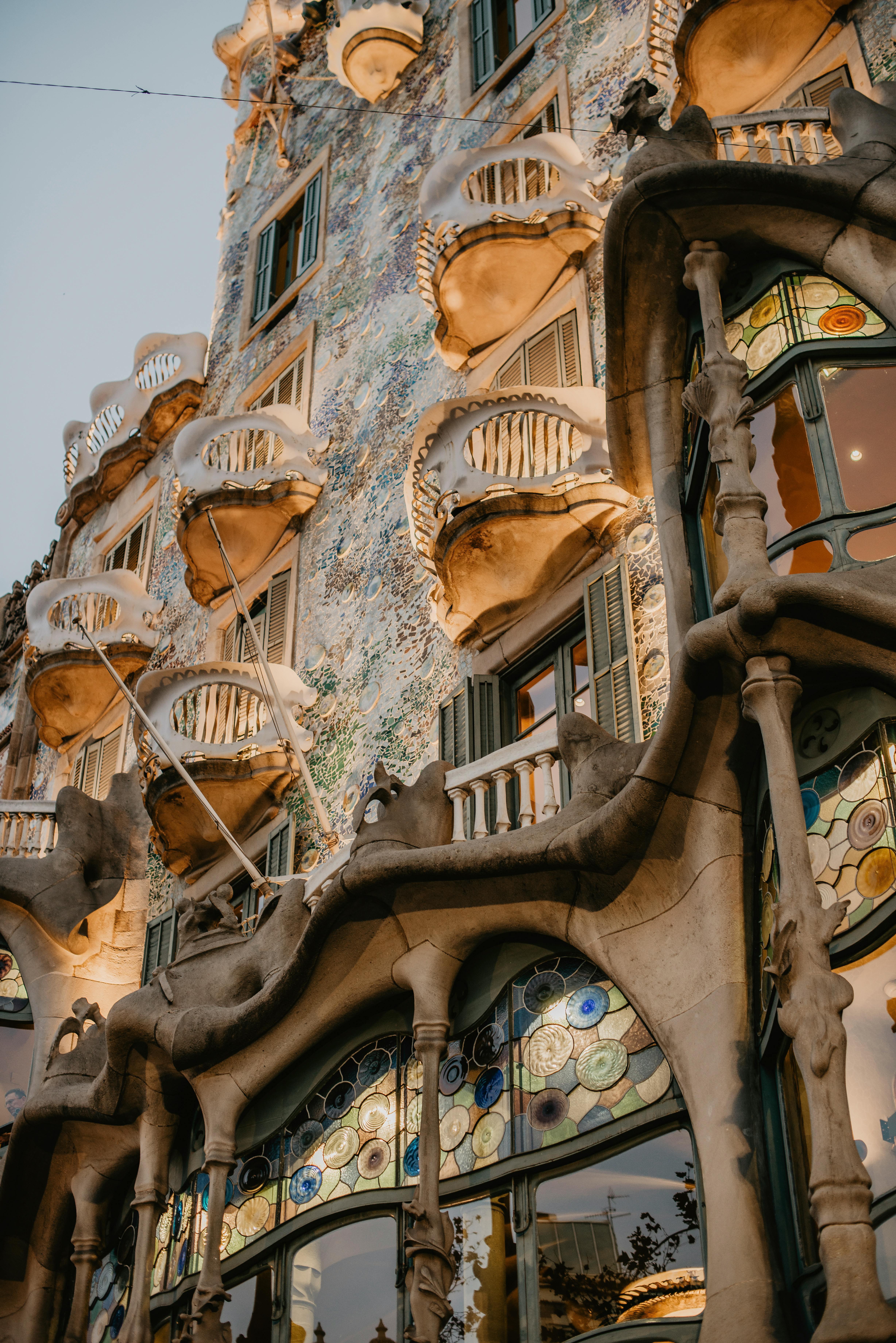 Vertical pexels nanamusic 31046584 Photo by Nadin Romanova httpswww pexels comphotocasa batllo s iconic gaudi architecture in barcelona 31046584